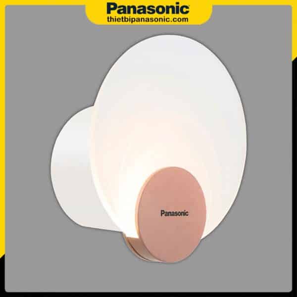 Đèn tường Panasonic HHGBW060688 có thiết kế lấy cảm hứng từ họa tiết mắt đuôi công
