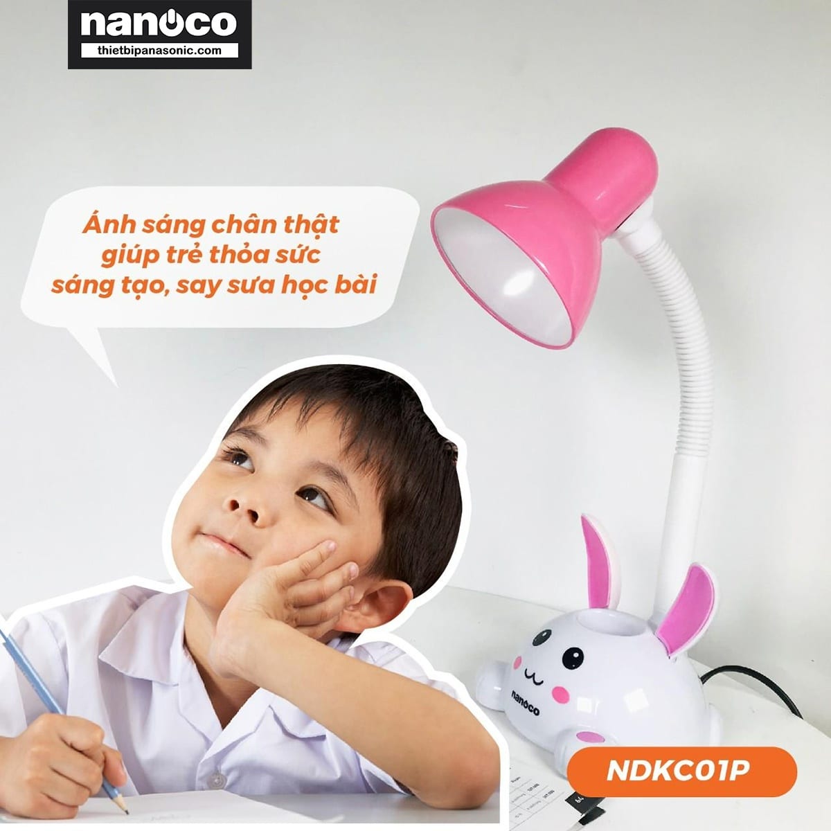 Đèn bàn Nanoco NDKC01P mang lại ánh sáng êm dịu, không gây mỏi mắt