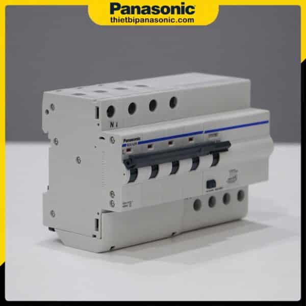 RCBO 32A 4P BBDE43234CNV Panasonic có thiết kế cứng cáp, chắc chắn, mang lại chất lượng sử dụng bền bỉ theo thời gian