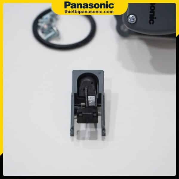 Thành phần của rơ le điện tử máy bơm tăng áp Panasonic